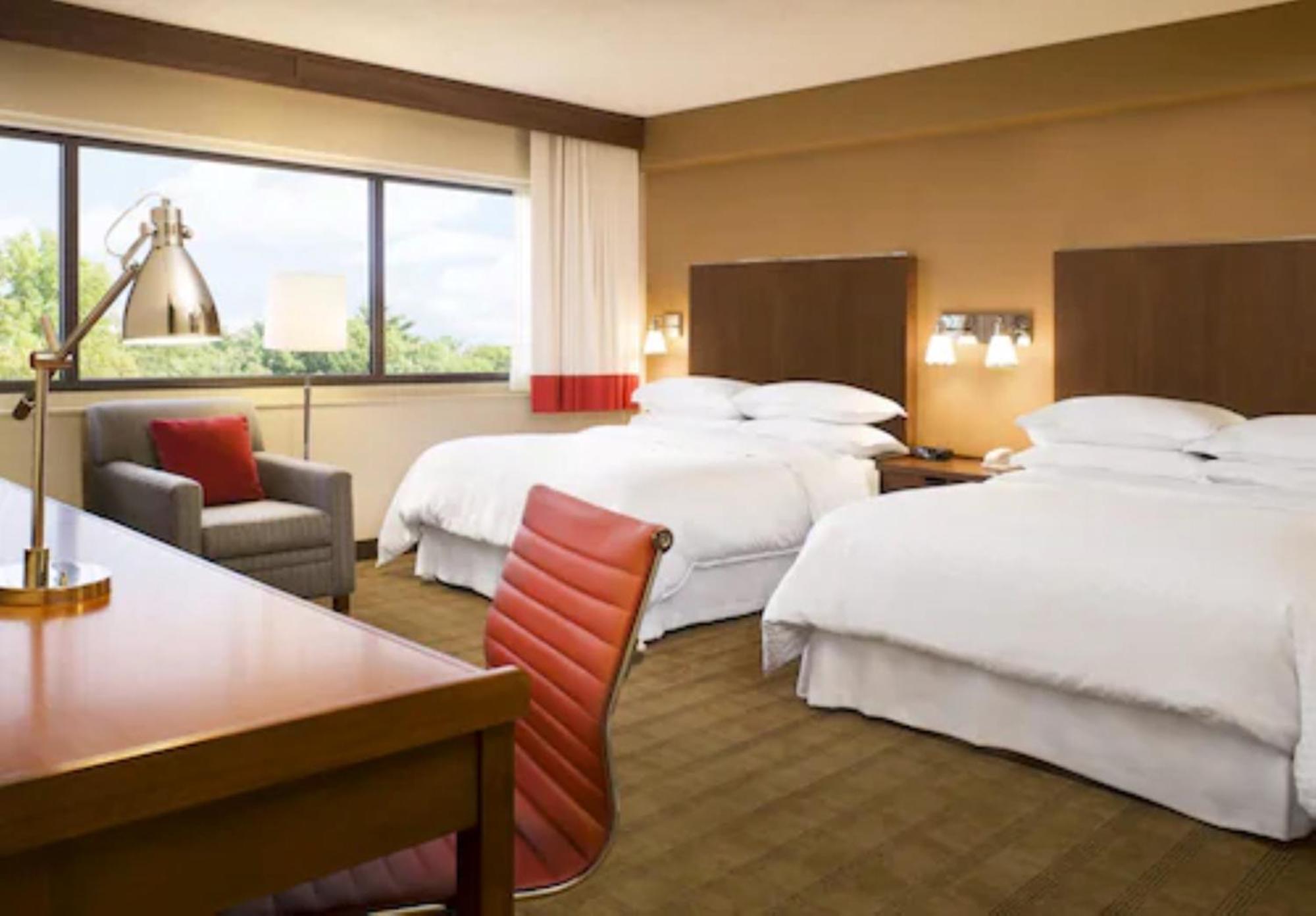 Four Points By Sheraton Edmundston Hotel & Conference Center Exterior photo
