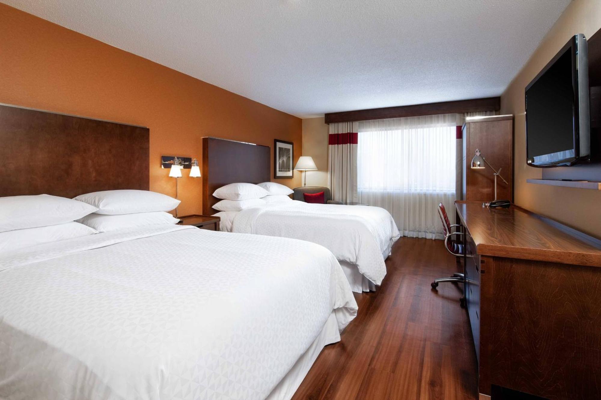 Four Points By Sheraton Edmundston Hotel & Conference Center Exterior photo