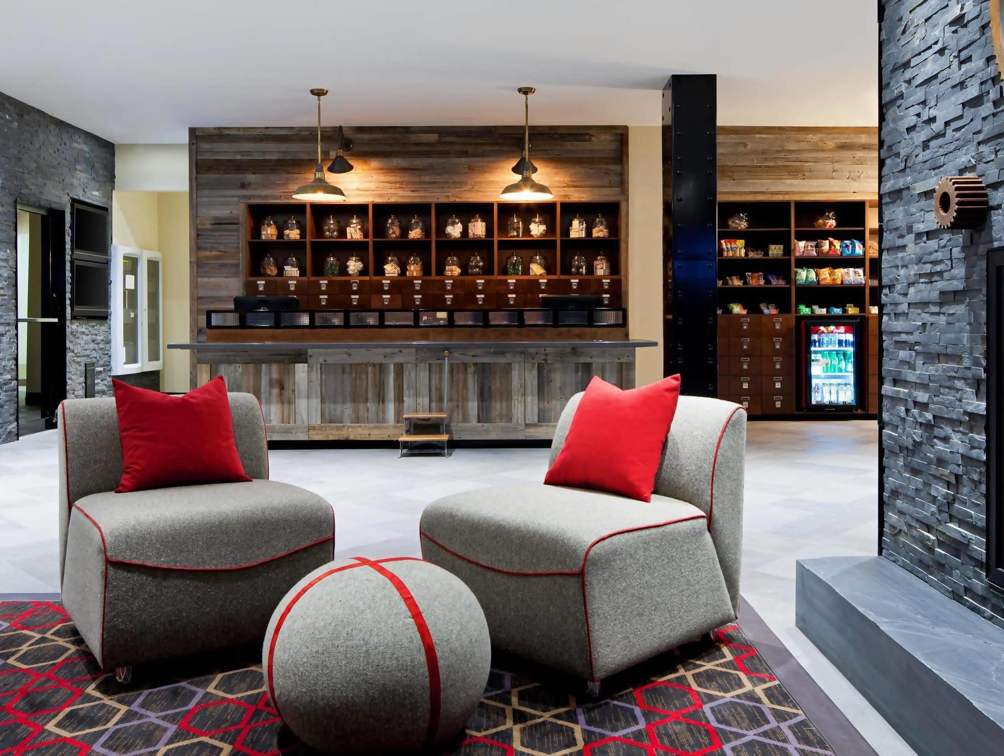 Four Points By Sheraton Edmundston Hotel & Conference Center Exterior photo