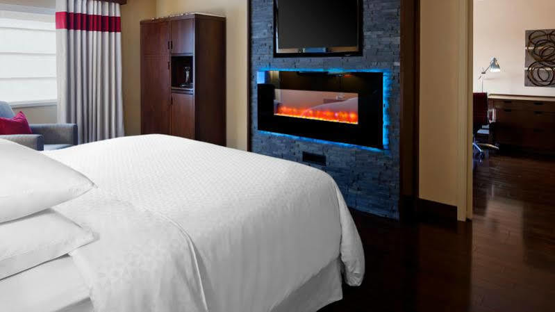 Four Points By Sheraton Edmundston Hotel & Conference Center Exterior photo